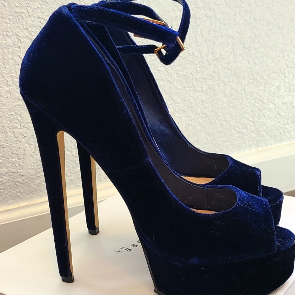Signature velvet blue heels